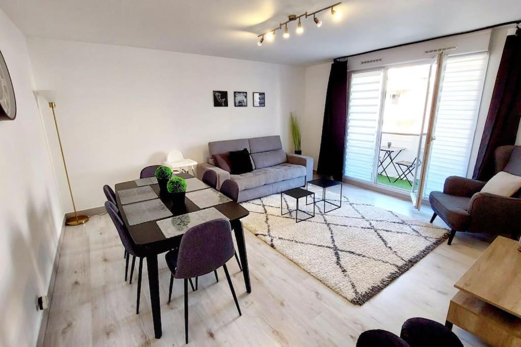 Cosy Home 2, 2 Chambres, 6 Personnes, 3 Min Gare, Parking Cergy Exterior photo