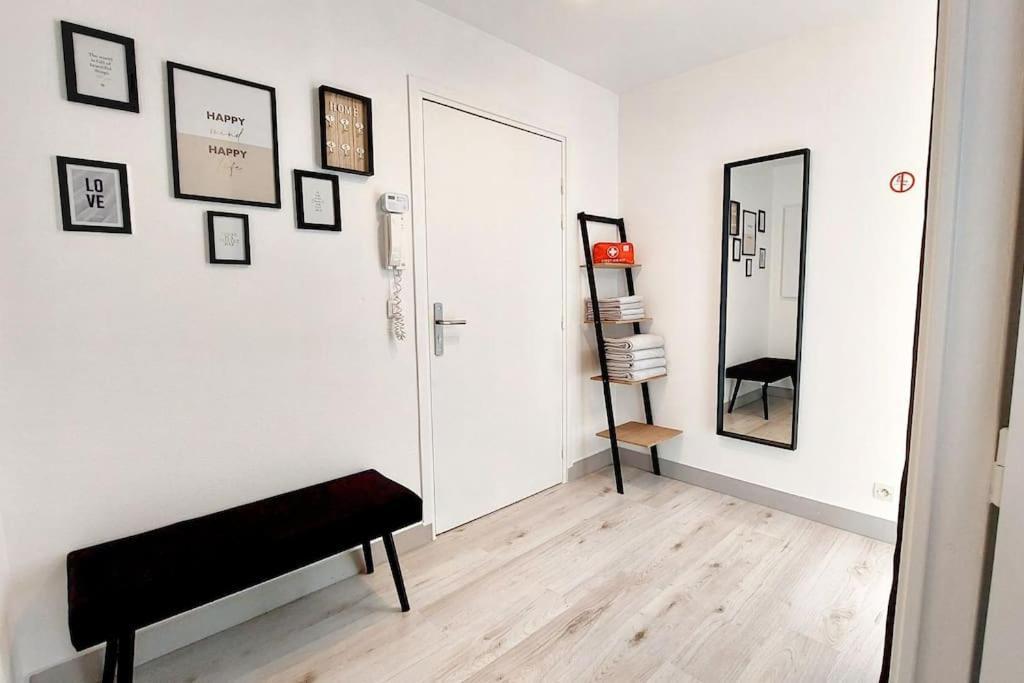 Cosy Home 2, 2 Chambres, 6 Personnes, 3 Min Gare, Parking Cergy Exterior photo